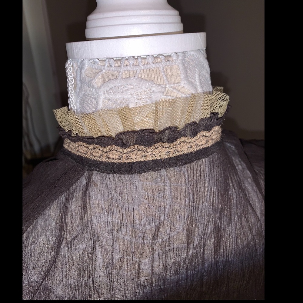Silk Ruffled Blouse - Picture 5 of 8